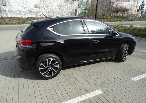 Citroen DS4 cena 45000 przebieg: 155300, rok produkcji 2017 z Góra małe 781